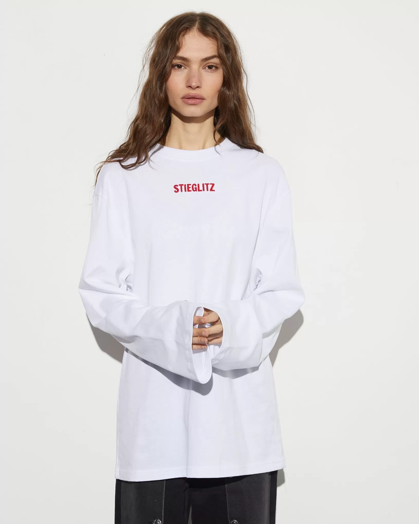 STIEGLITZ Chessa Wide Skate Longsleeve | White Clearance