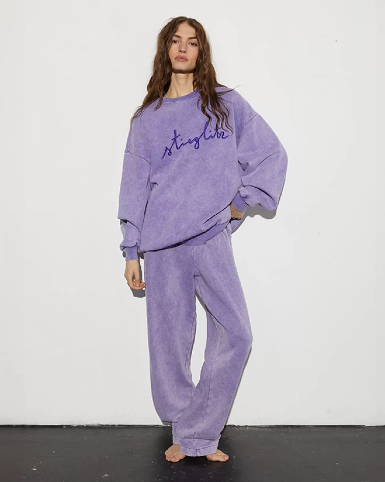 STIEGLITZ Worn Out Sweater | Washed Purple Fashion